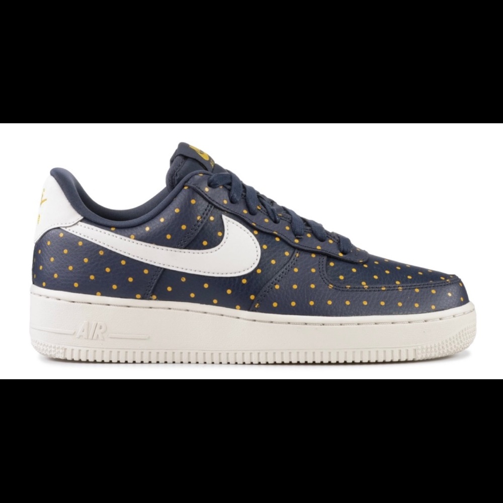 Nike Air Force 1 ‘07 - polka dot